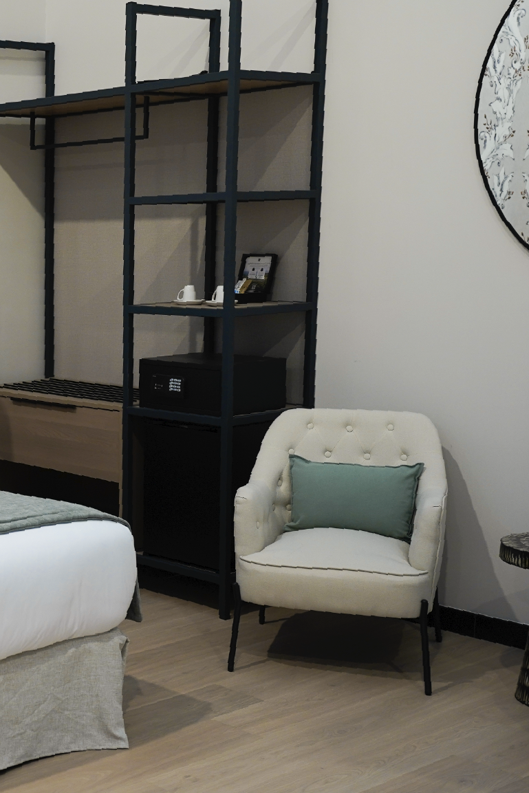 Habitacion completamente equipada dentro de uno de los talleres de la formacion profesional en Hoteleria de Soho Boutique Academy dentro de Campus Cordoba.